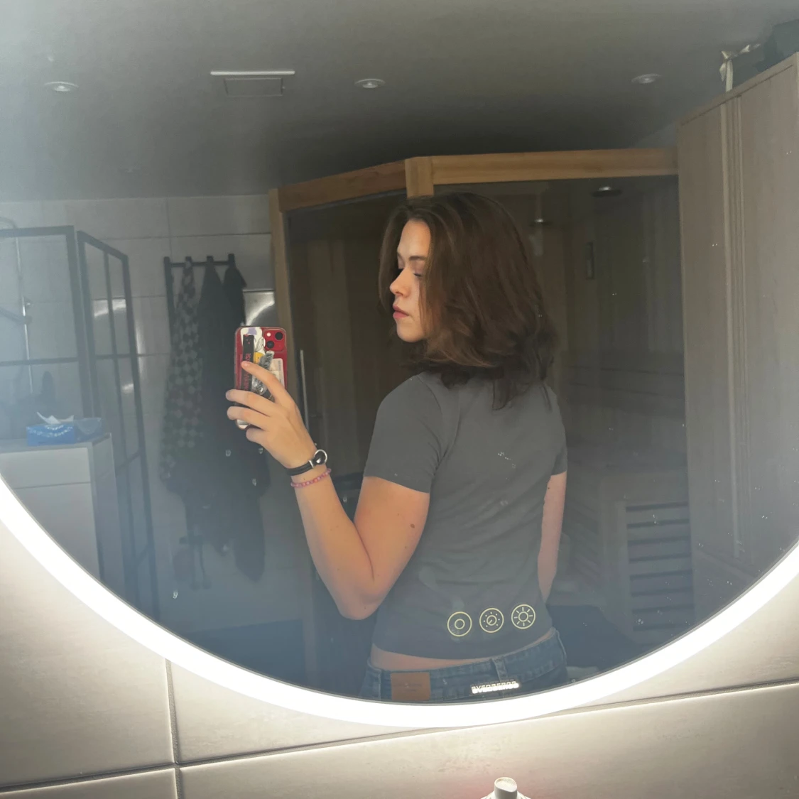 Mörkgrå t-shirt - 2