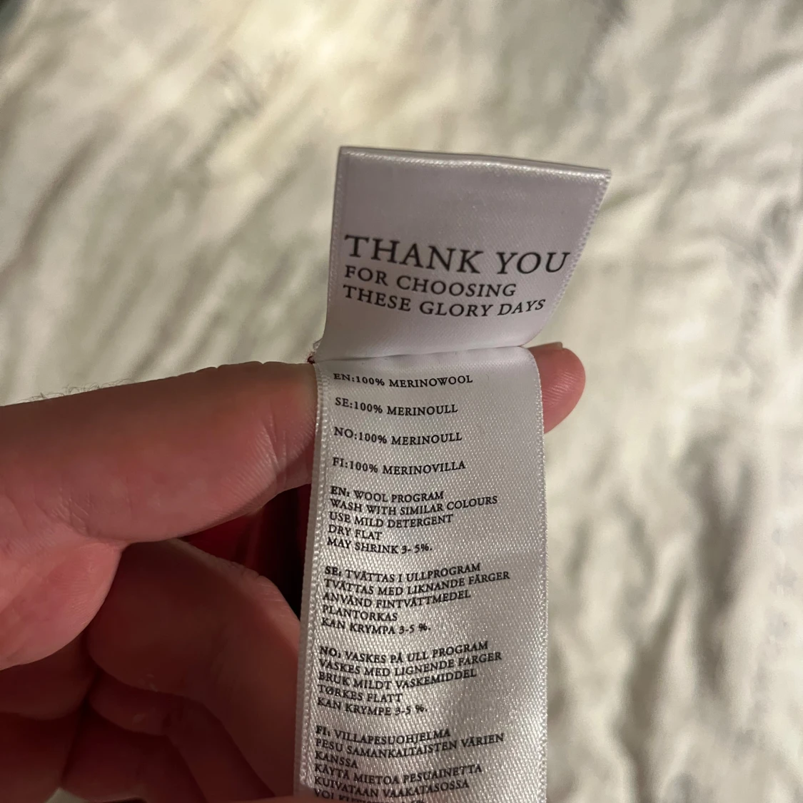 Röd polotröja i merinoull These Glory Days - 2