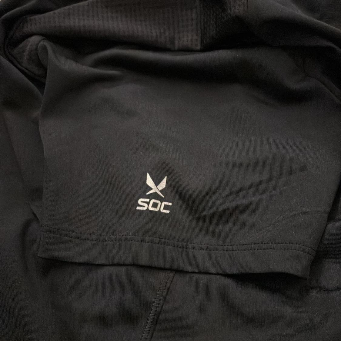 Svart träningstopp från SOC - 3