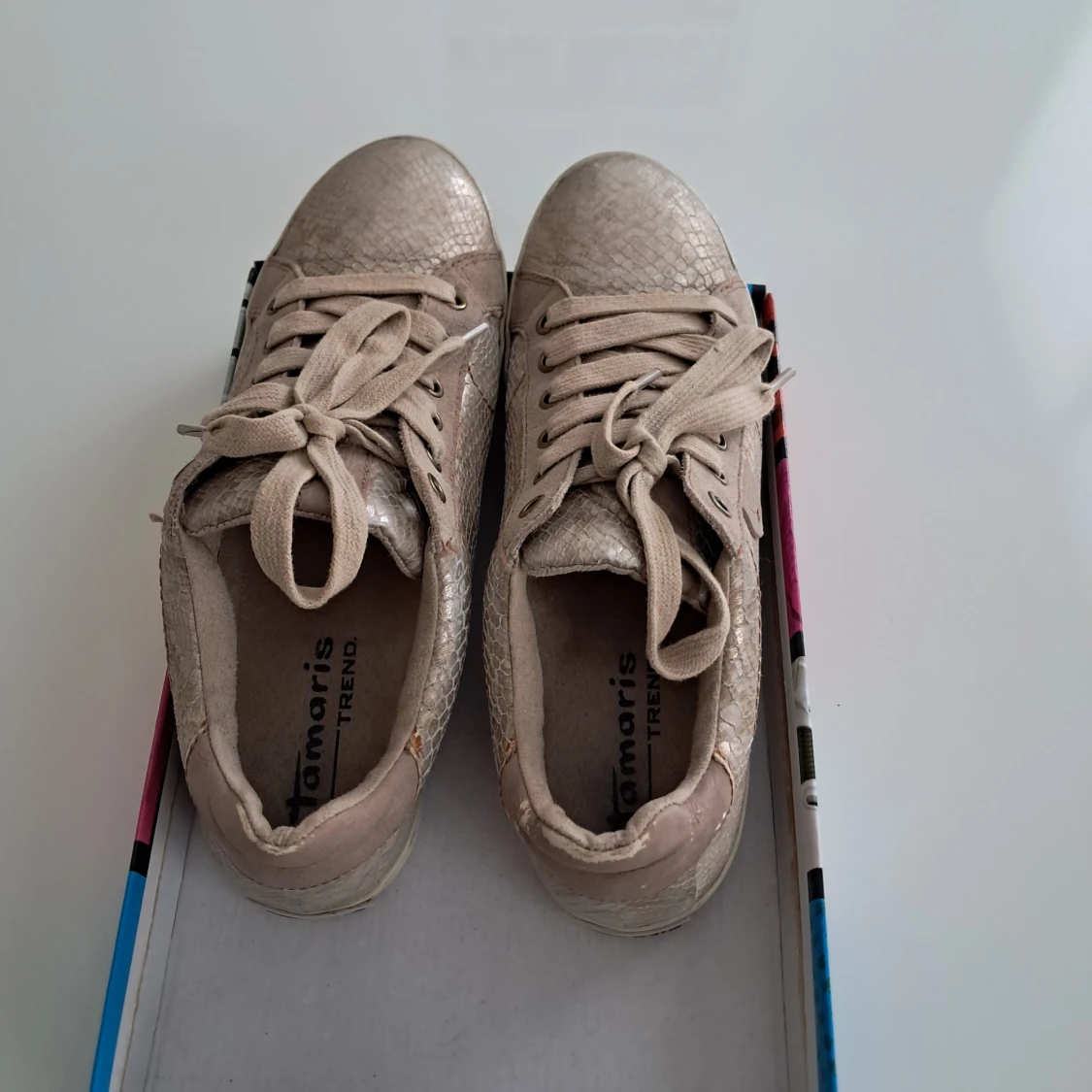 Beige sneakers från Tamaris, stl 40 - 4