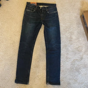 Acne Stusdios North raw indigo - Acne North med najs fade, inte selvedge. Strl 28x32