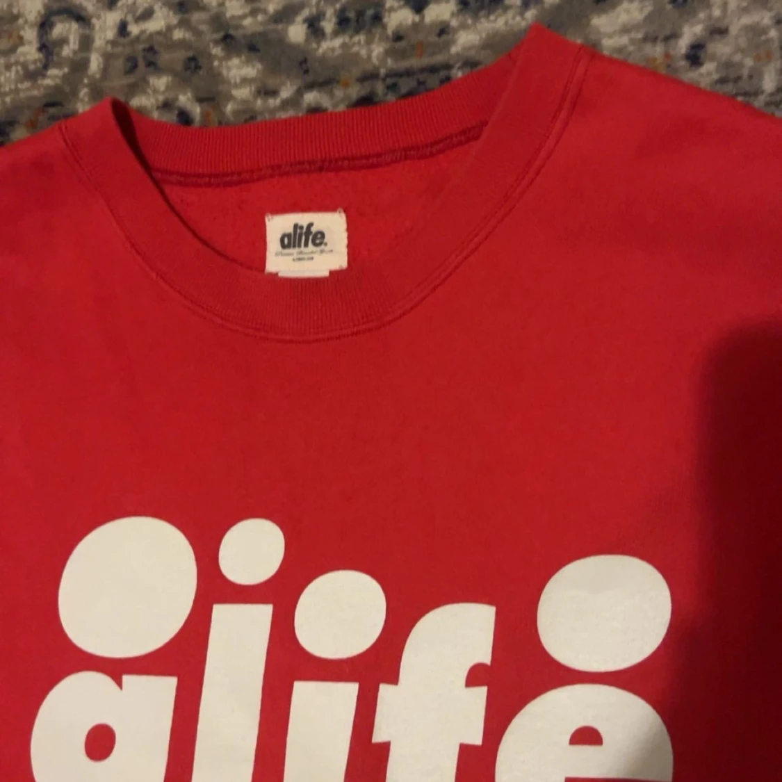 Röd sweatshirt från Alife - 1