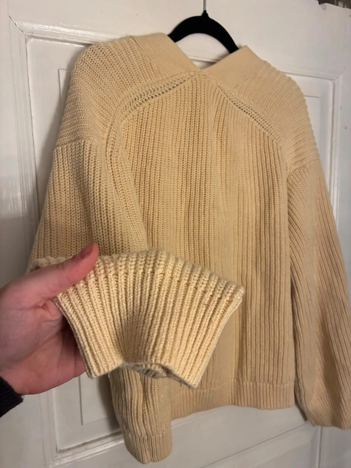 Beige/gul stickad kofta från H&M - 3