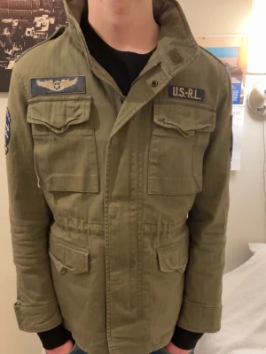 Ralph Lauren field jacket - Ralph Lauren field jacket, bara seriösa bud. Skriv vid frågor!