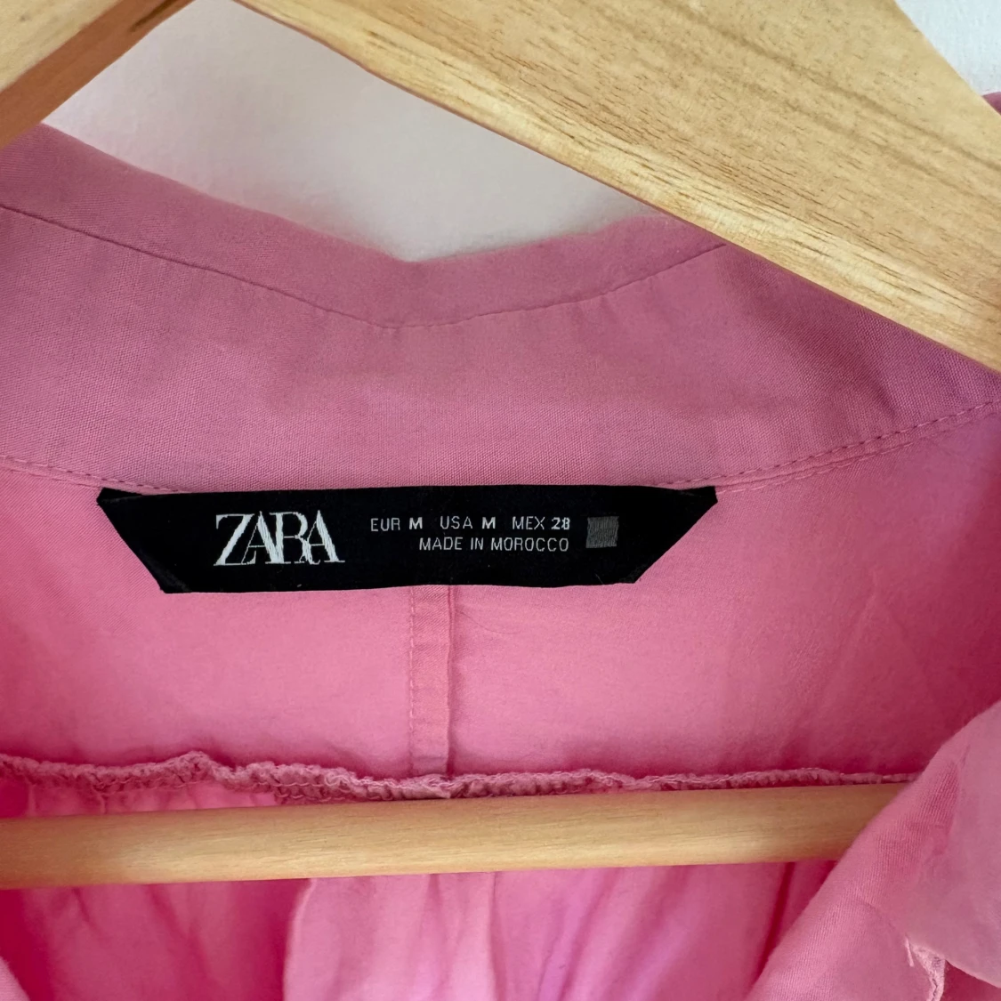 Rosa kortklänning från Zara - 1