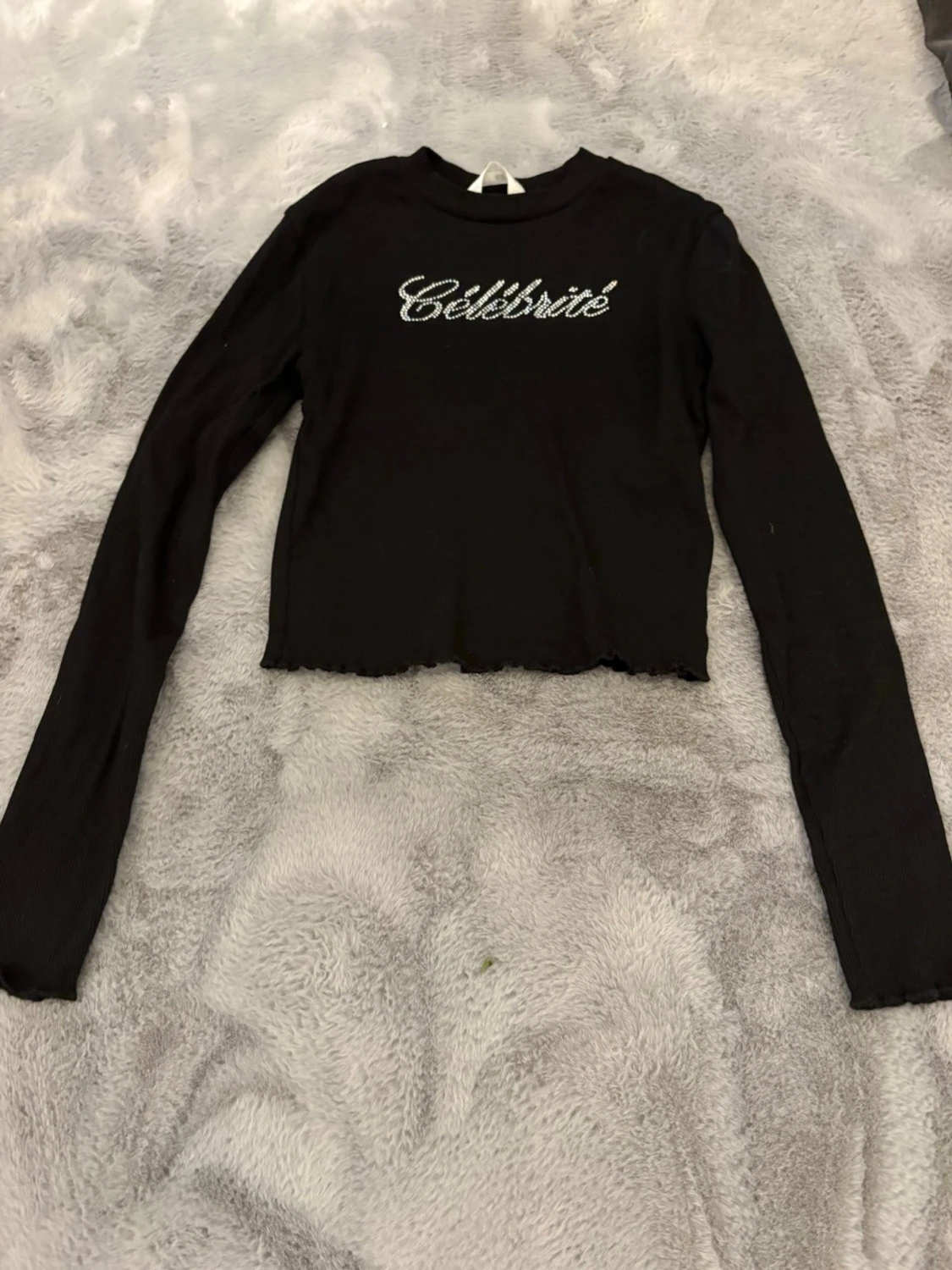 Svart croppad topp med strass från H&M