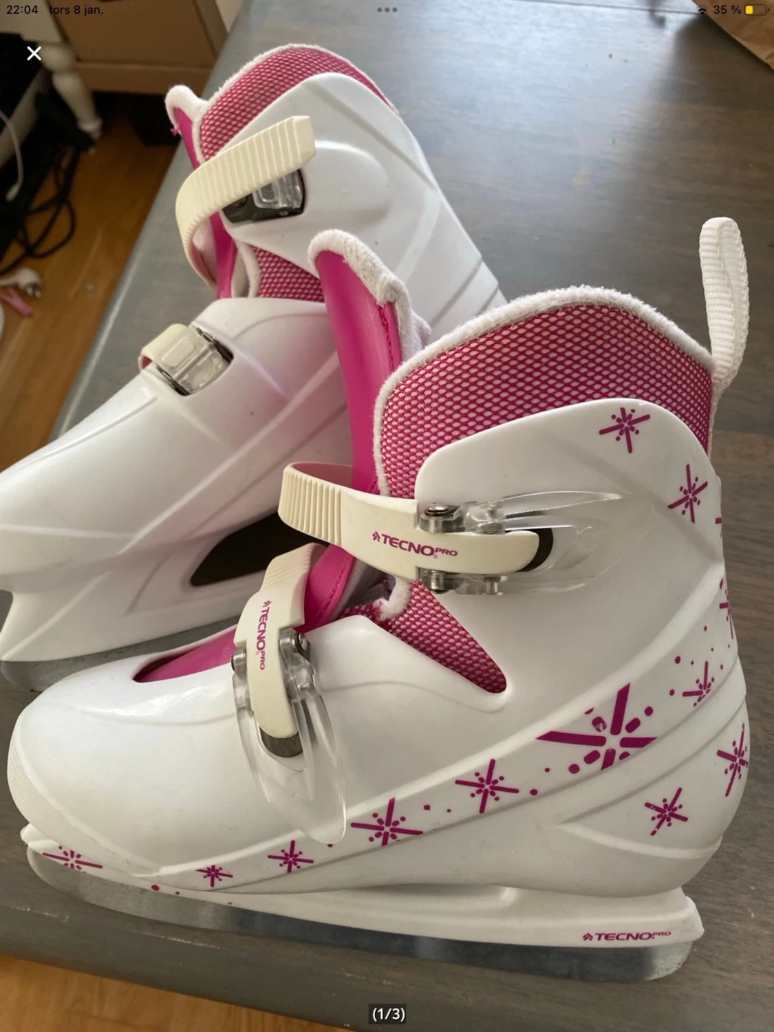 Vita och rosa skridskor från TecnoPro storlek 37 