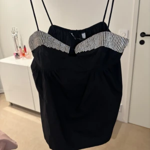 Zara top - Nytt skick