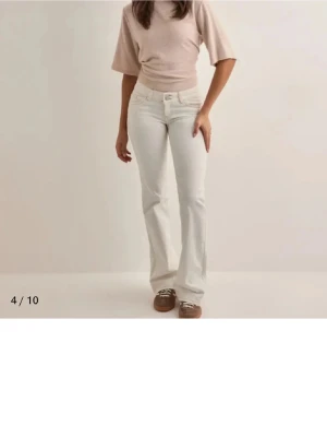 Bootcut jeans Nelly  - Använd 1 gång storlek 36