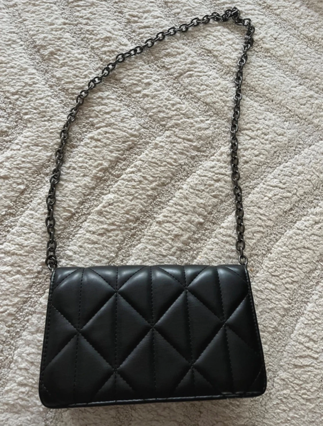 Svart väska Even&Odd