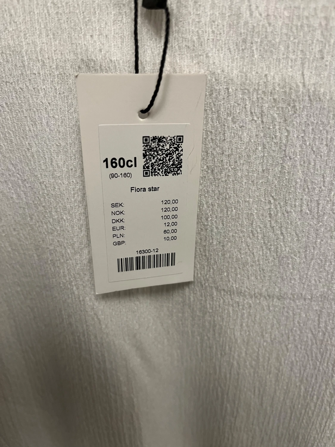 Vit volangklänning Fiora star - 2