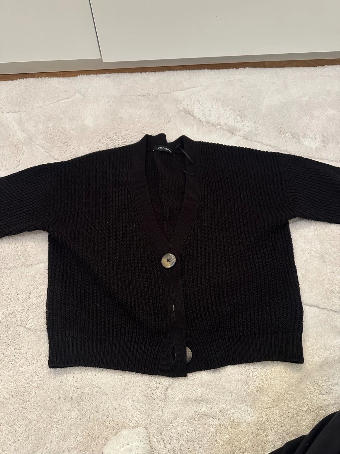 Svart ribbad kofta från LCW Casual