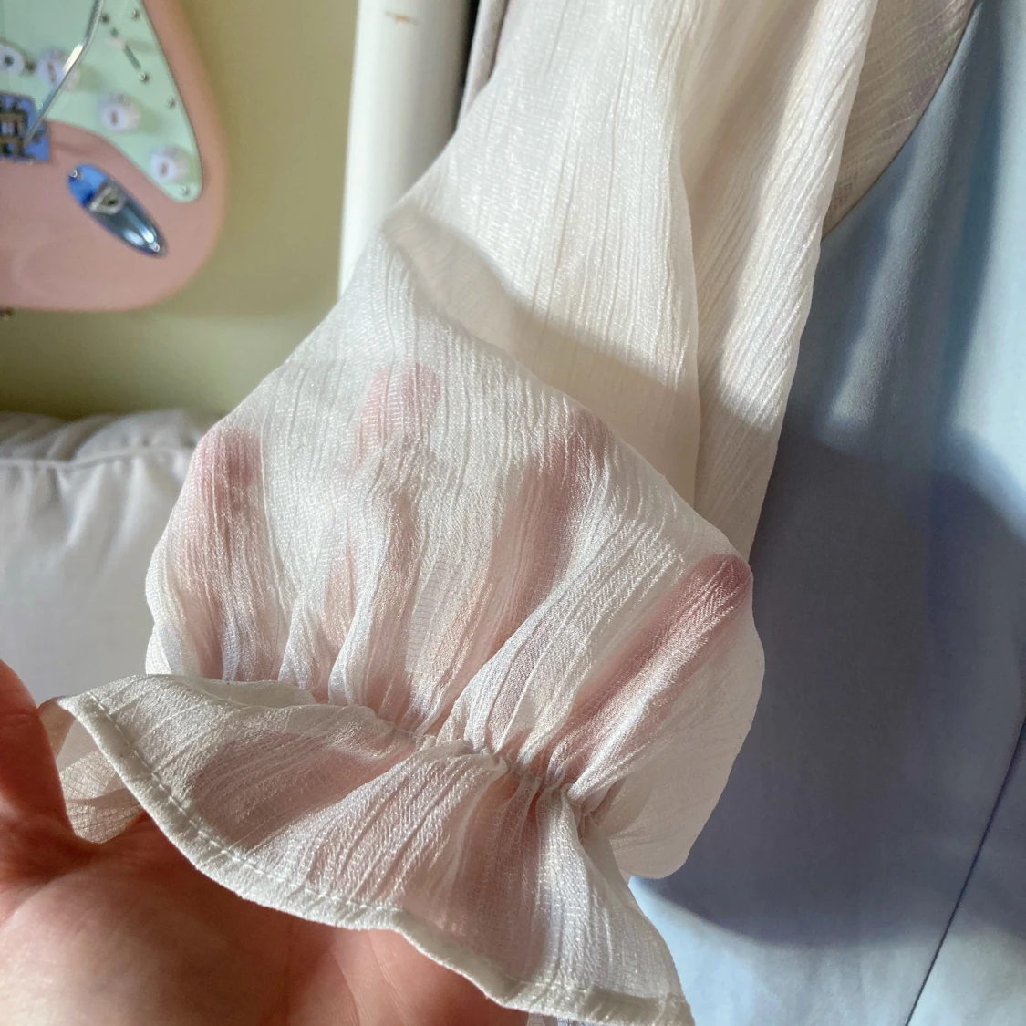 Ljusblå klänning med puffärmar - 2