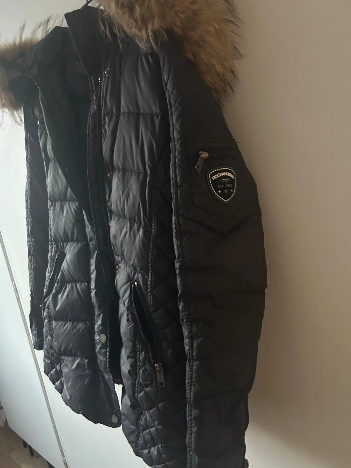 Svart Rockandblue pufferjacka med fuskpäls - 2