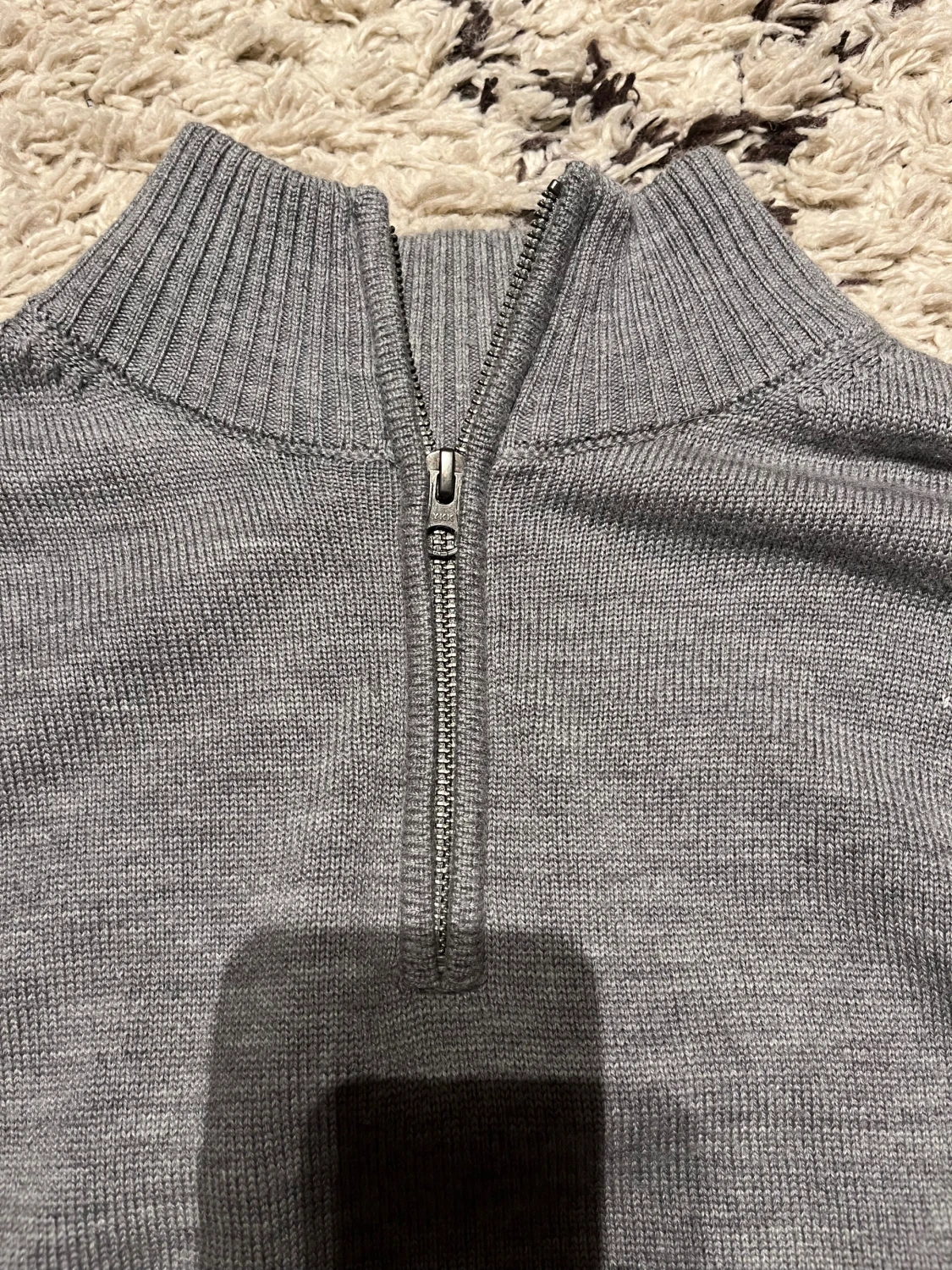 Grå half zip tröja i merinoull - 2