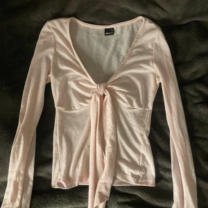 Ljusrosa långärmad topp Gina Tricot - Jättesöt topp från Gina💕