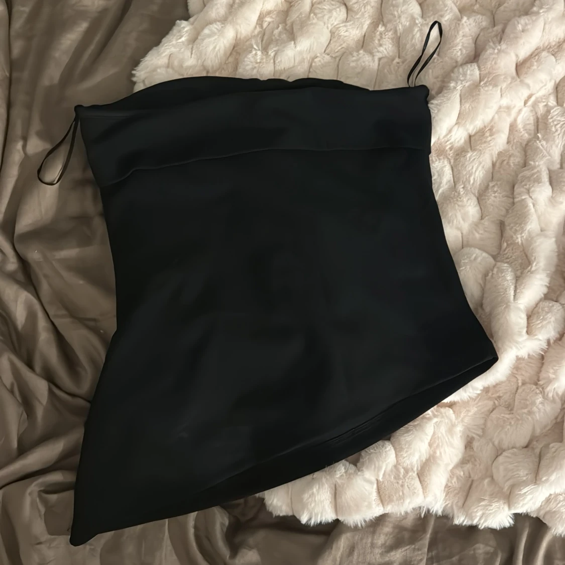 Svart bandotopp  - 1