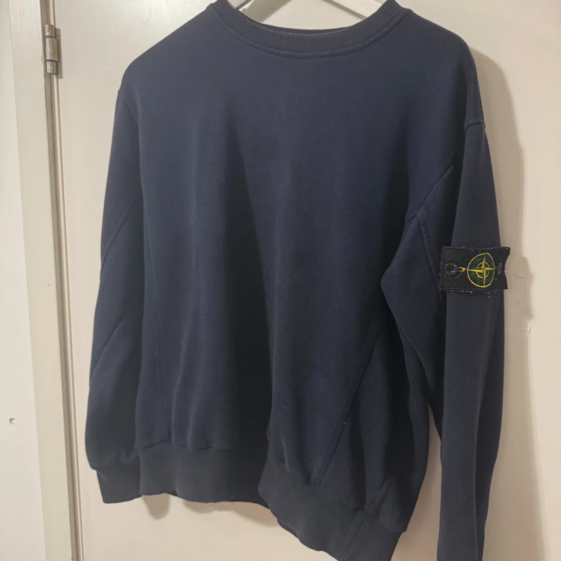 Mörkblå sweatshirt från Stone Island - 1