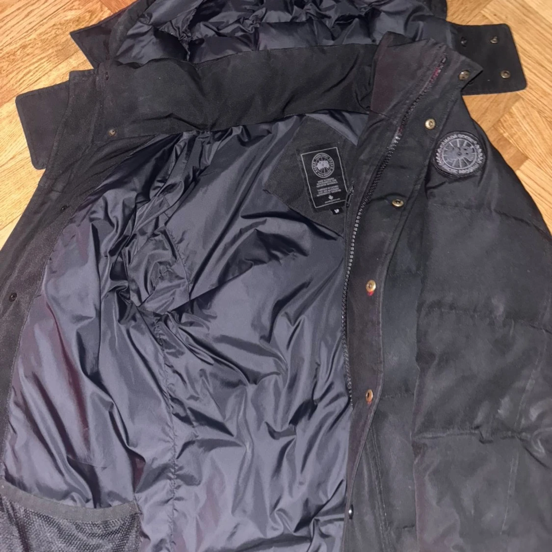  Canada Goose Wyndham Parka - 1