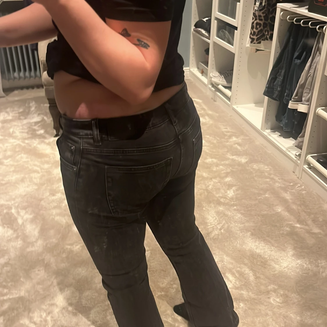 Svarta low boot jeans - 2