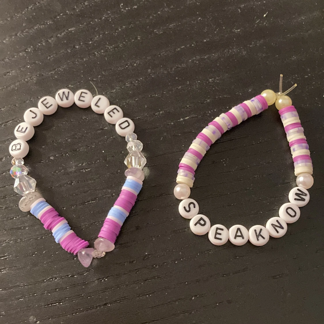 Taylor Swift pärlarmband bejeweled och speak now ✨💜✨ - 1
