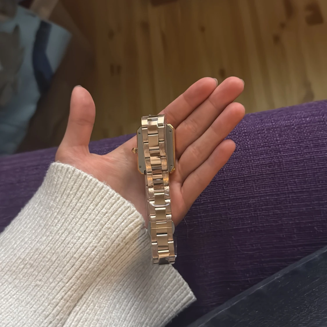 Loravento klocka  - 1