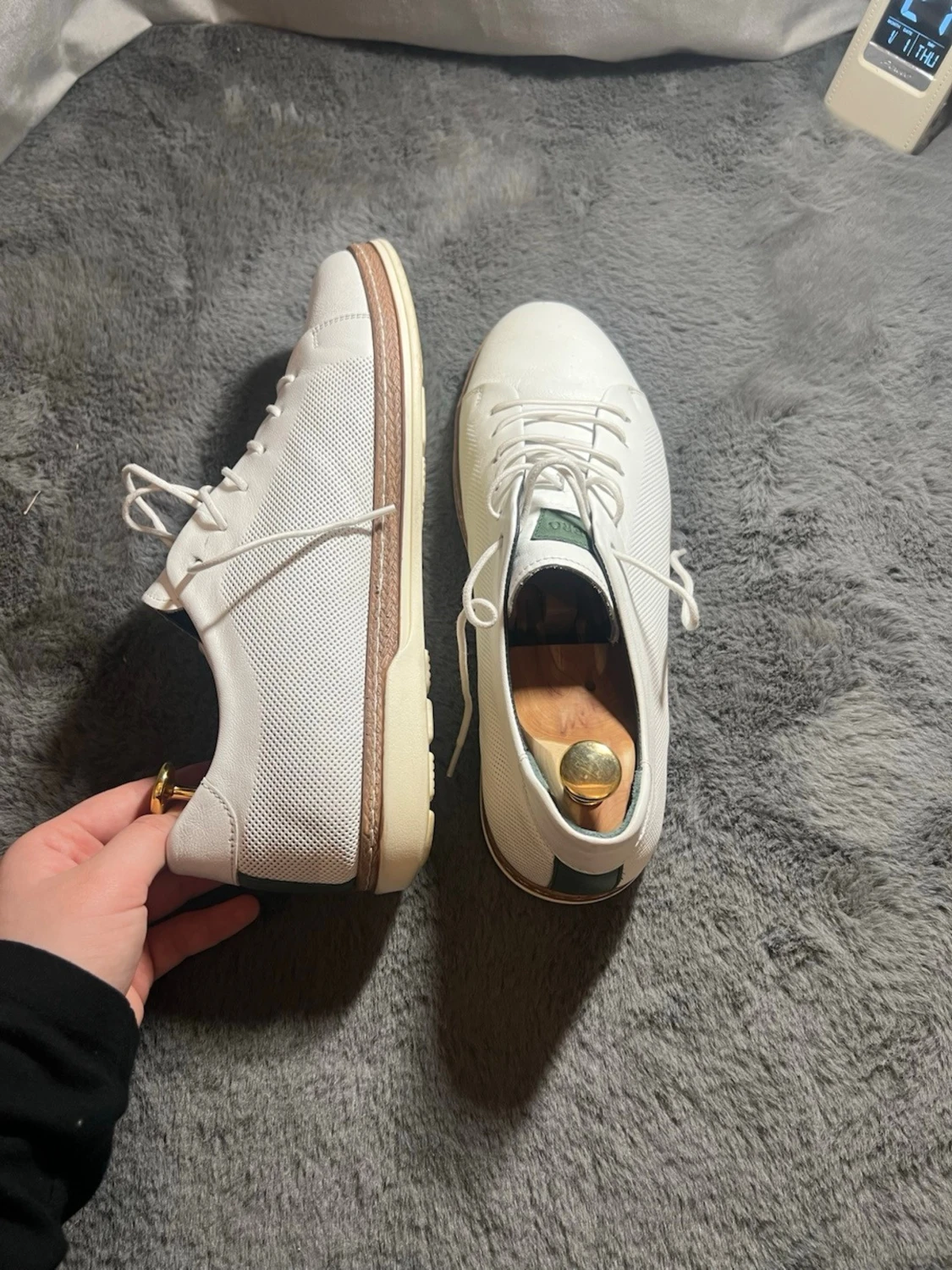 Vita sneakers med gröna detaljer - 2