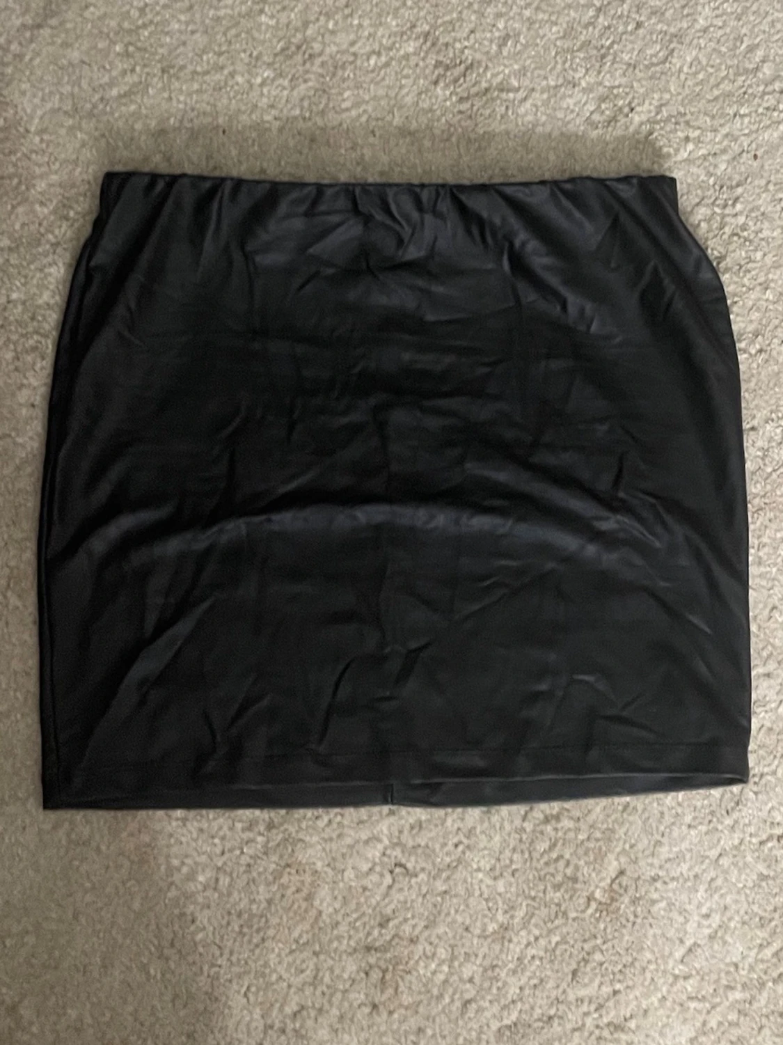 Svart tight minikjol - 2