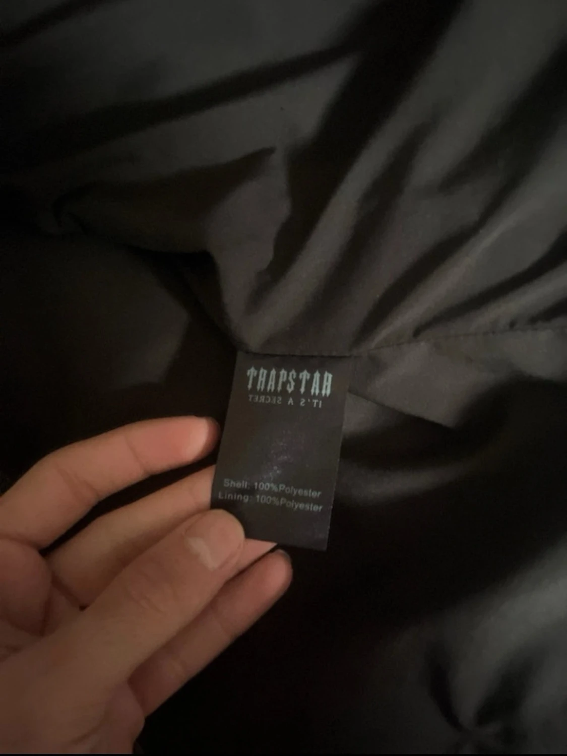 Svart vindjacka med huva - 6