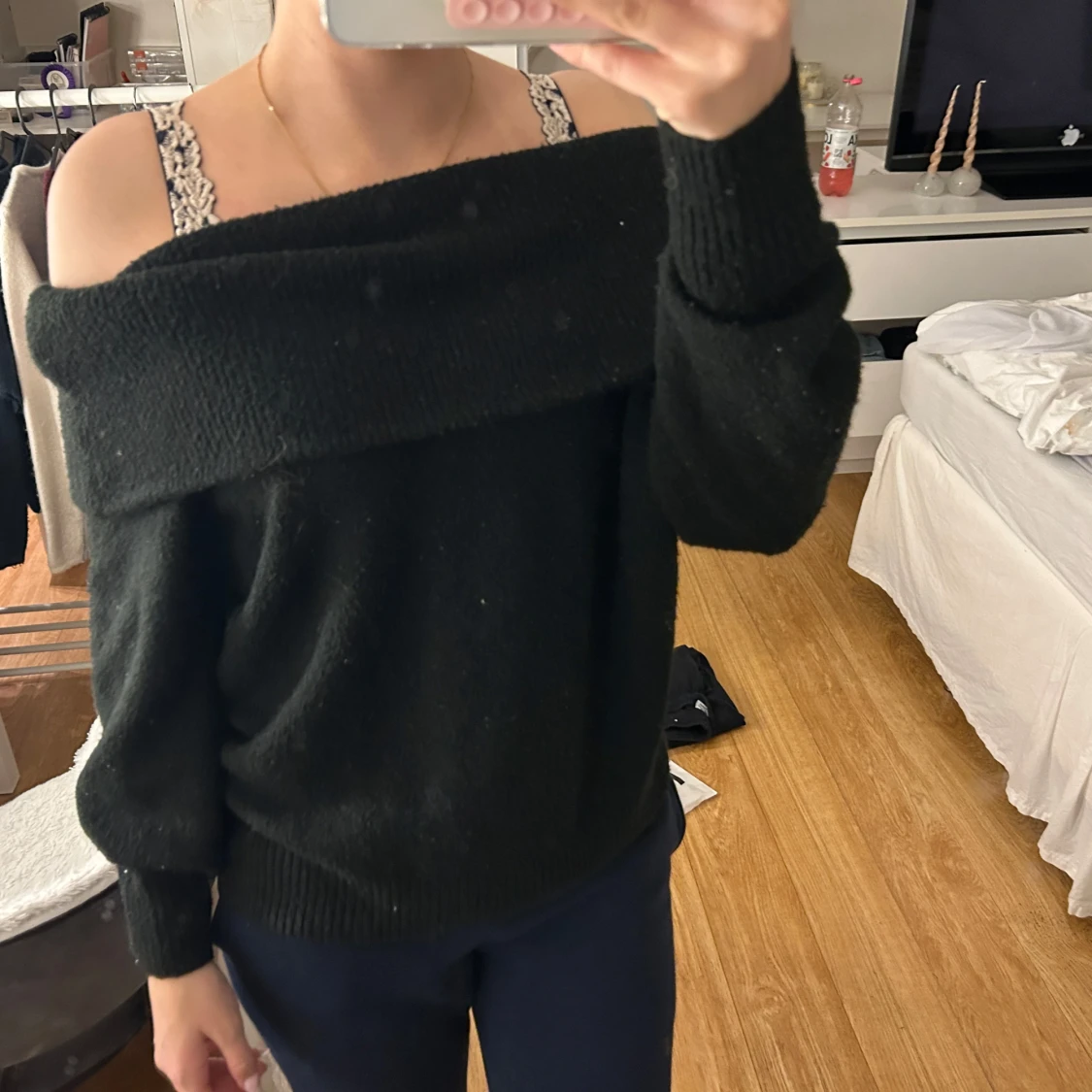 Off shoulder tröja 