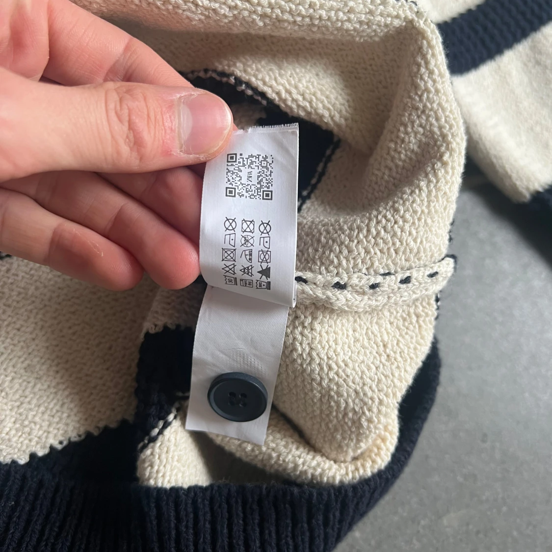 Randig pikétröja från Zara i marinblått - 4