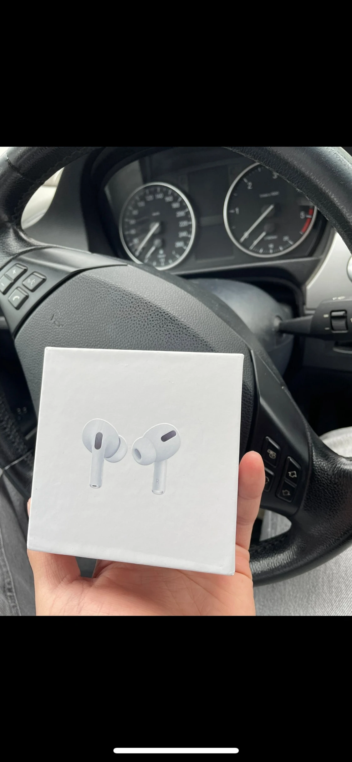AirPods Pro - 4