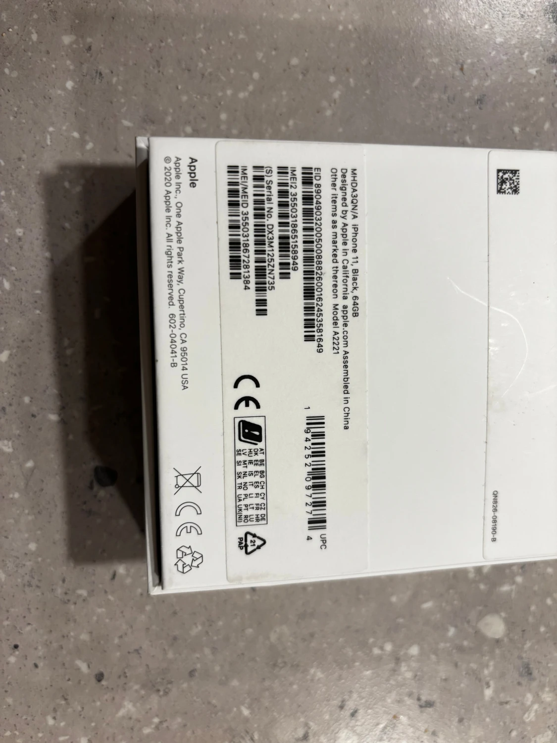 iPhone 11 64GB Black - 1