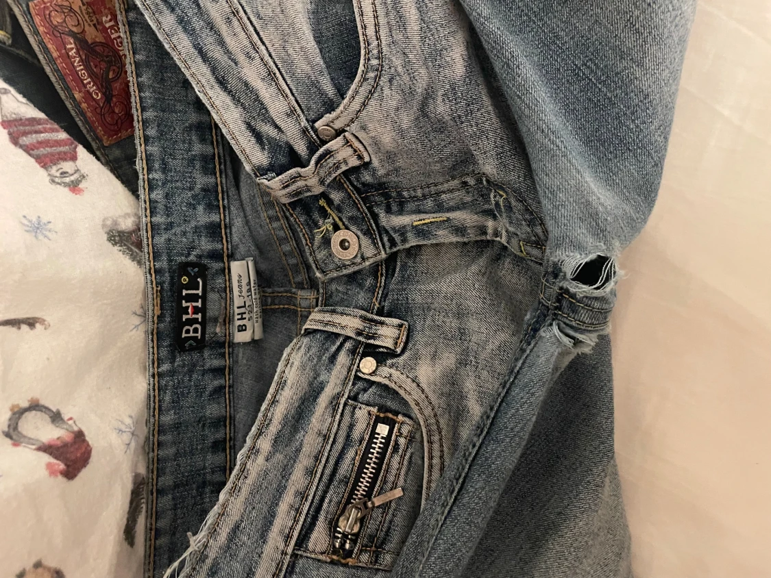 BHL  ljusblå bootcut jeans  - 4