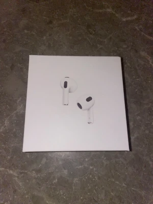 Airpods 3 - Airpods 3