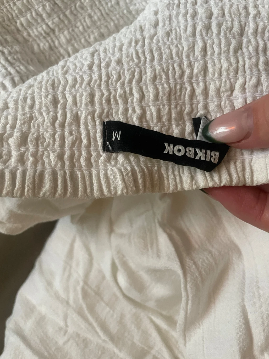 Vit långkjol från Bik Bok - 3