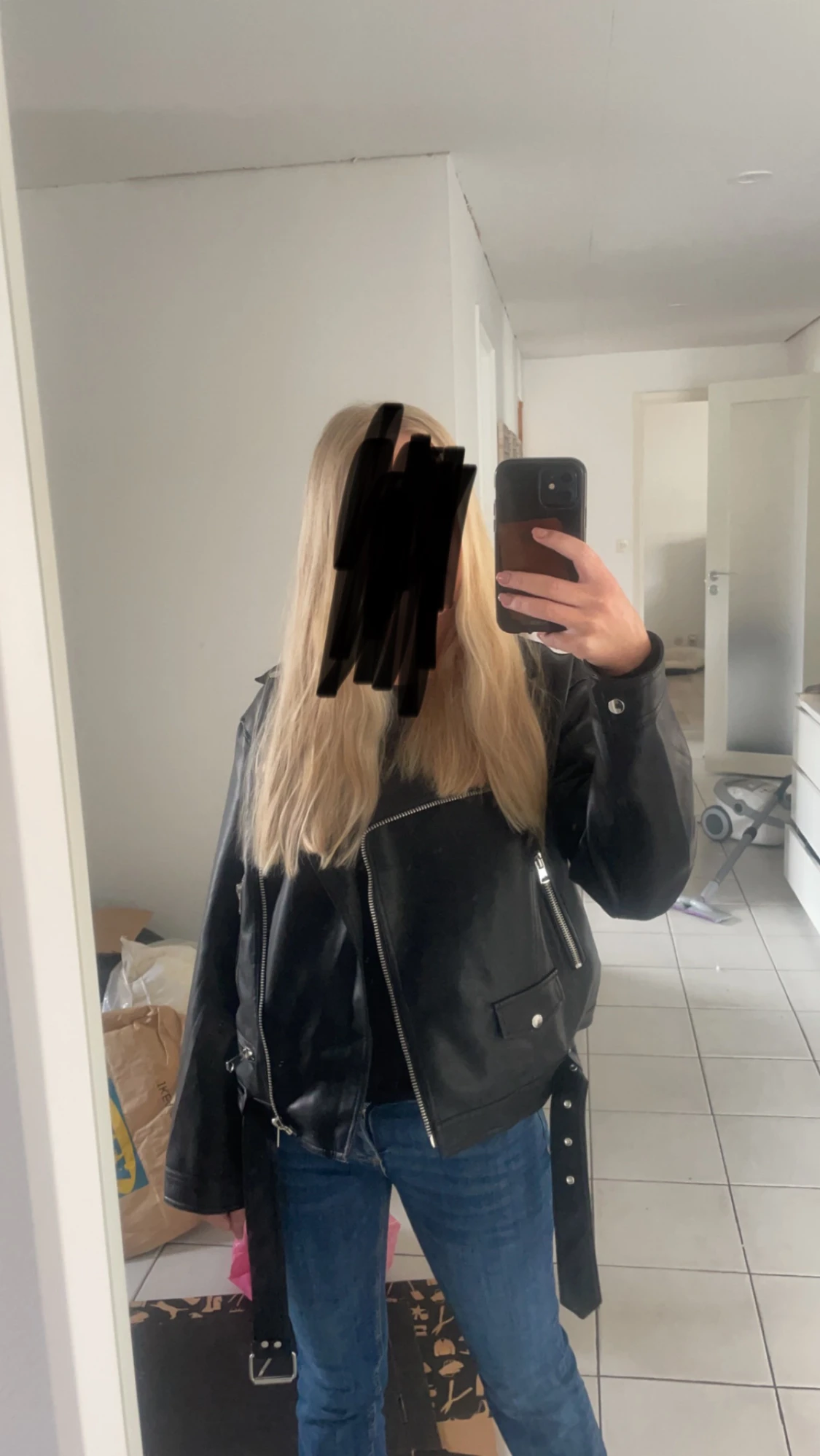 Svart skinnjacka från Stradivarius - 1