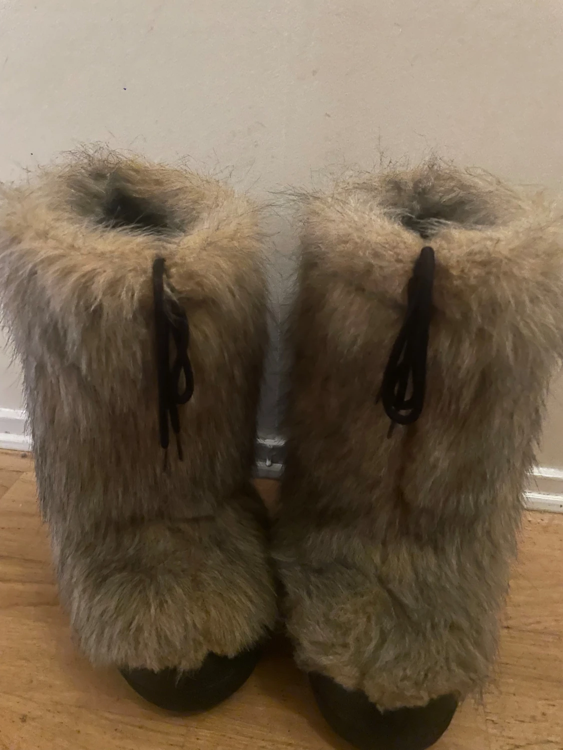 Björn Borg pälsboots med snörning