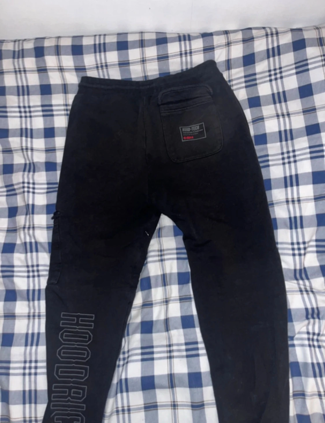 Svarta mjukisbyxor från Hoodrich - 1