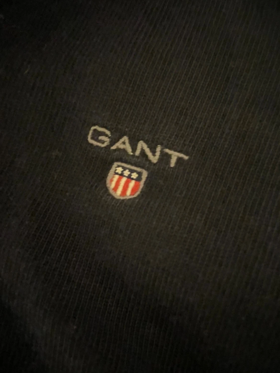 Mörkblå pikétröja från GANT - 1