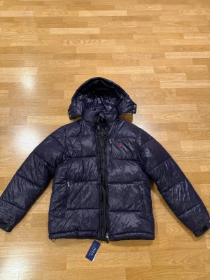 Ralph Lauren Jacka - Jättebra skick, storlek S men är stor i storlek 