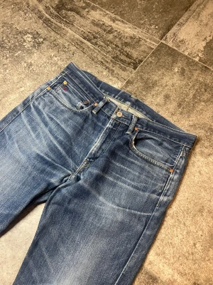 Vintage Dry Ralph Lauren Jeans  - Tja! säljer mina sjukt snygga ralph lauren jeans som sitter som 34/32👏 De är straight fit och i sjukt bra skick🫡 skriv ifall ni har några som helst frågor!