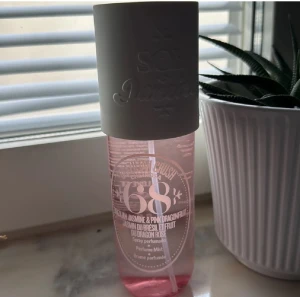 Sol de Janeiro 68 240ml - Säljer en sol de Janeiro body mist, pris kan diskuteras❣️