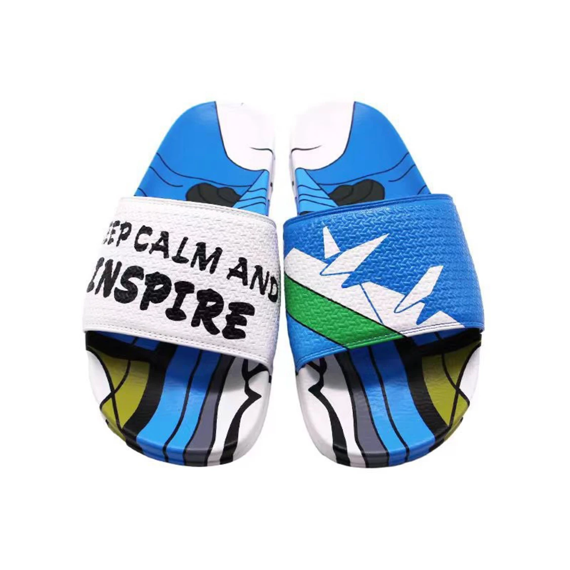 Färgglada sandaler med grafiskt tryck - 3