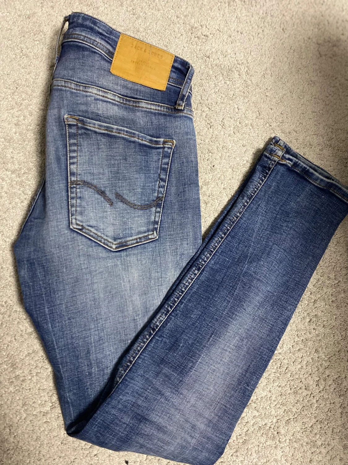 Blå jeans från Jack & Jones - 1