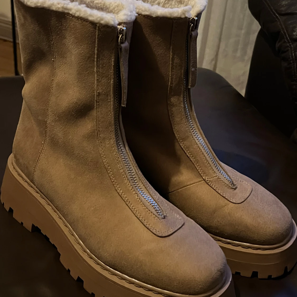 Beige läder skor H&M