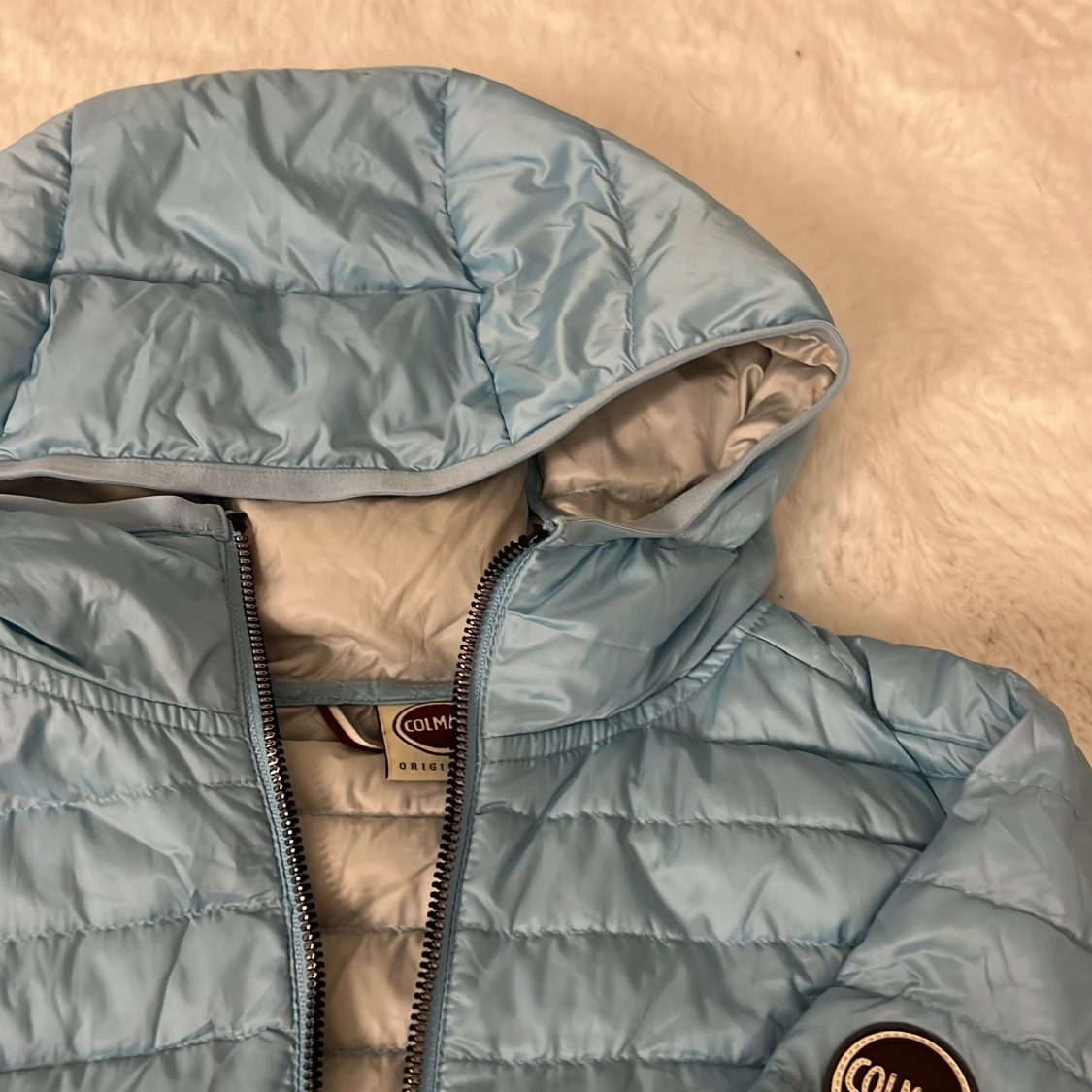 Ljusblå dunjacka från Colmar - 2