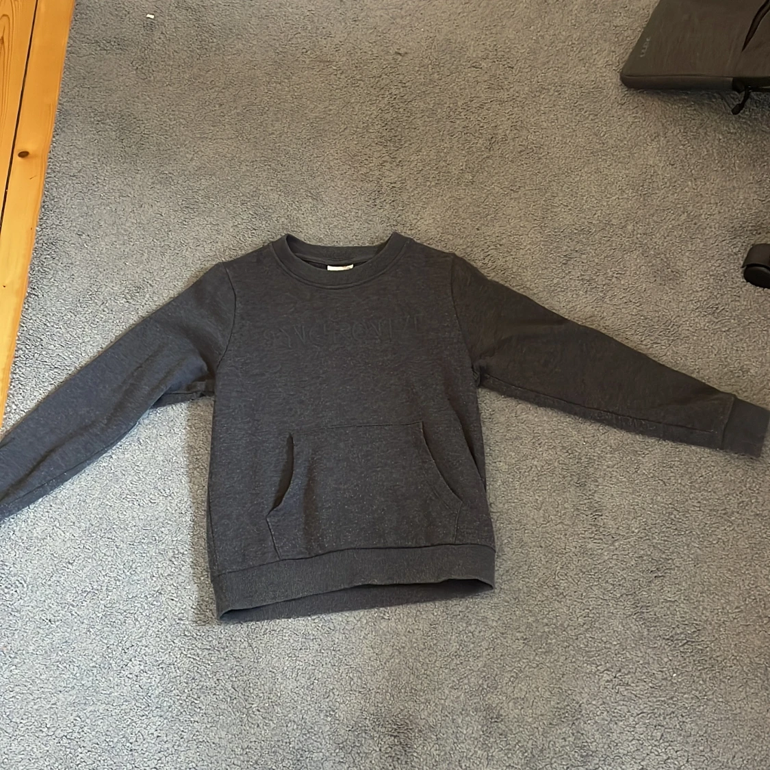 Mörkgrå sweatshirt från Name It