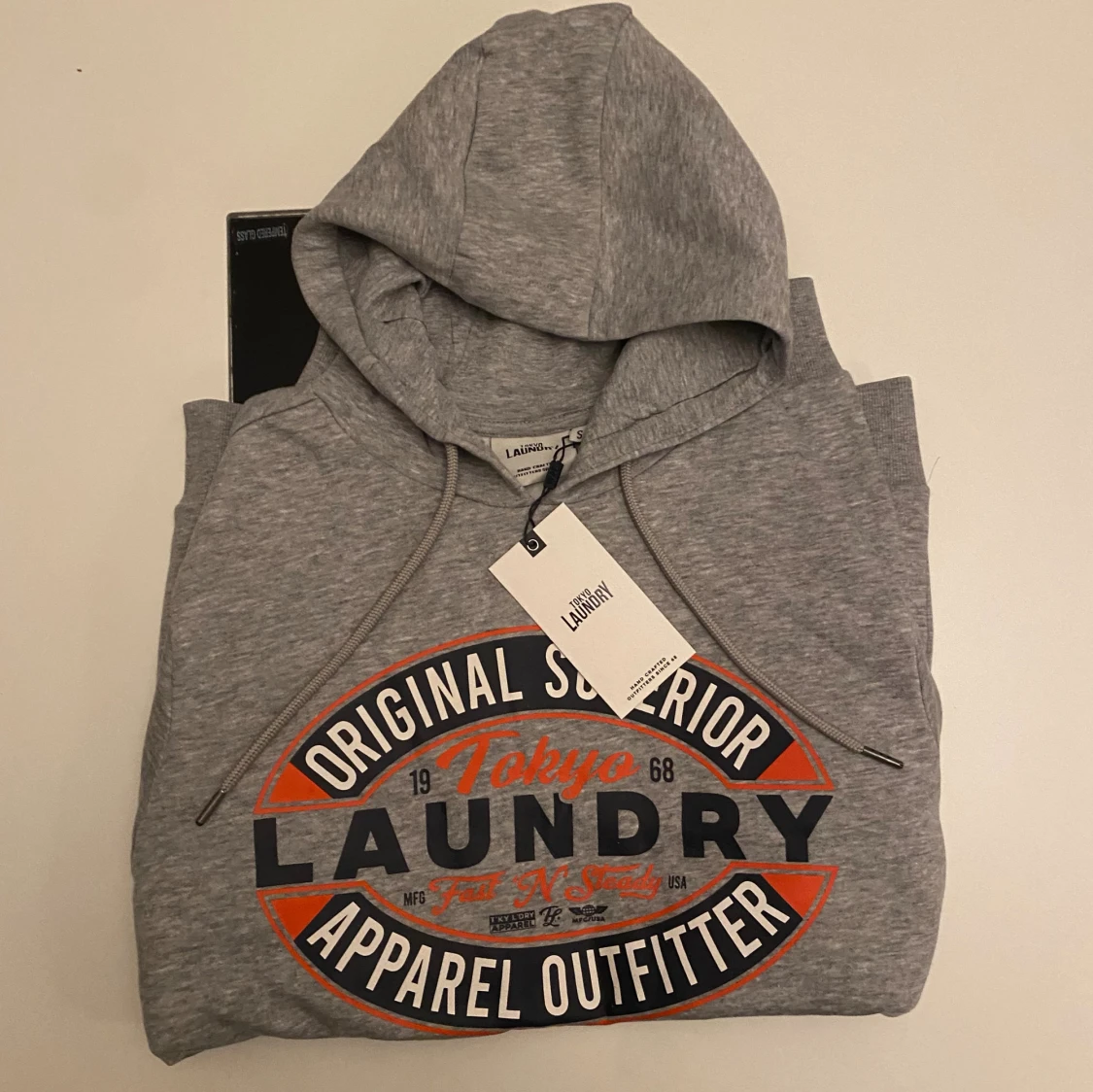  NY Grå hoodie Tokyo Laundry S