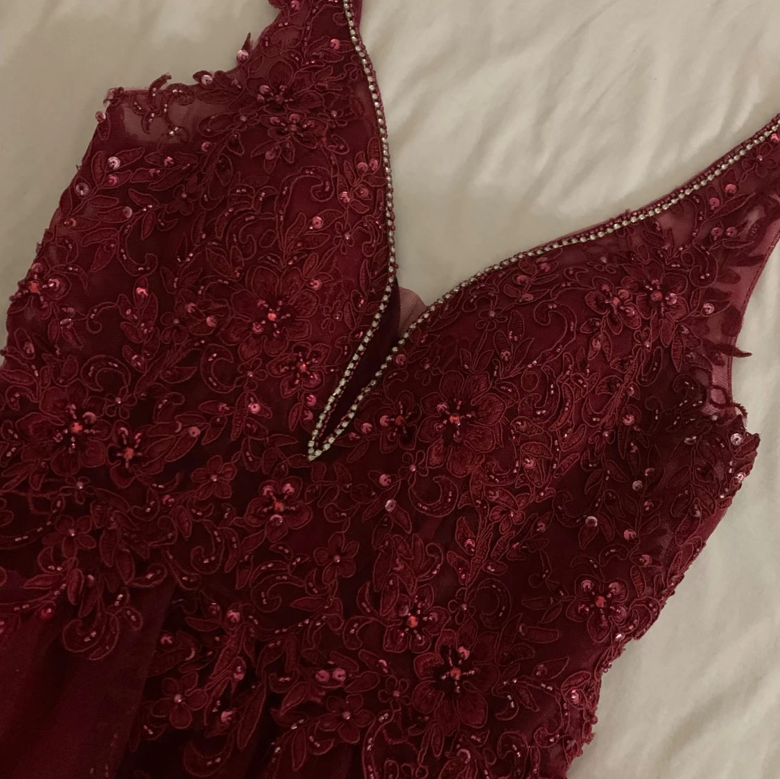 vinröd balklänning  - 4